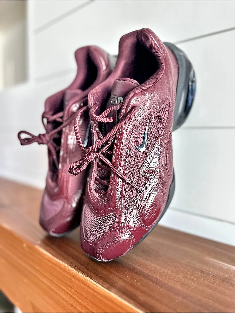Nike Air Max Muse SE Burgundy Crush Croc Sneakers Women's Size 9.5 NWOB